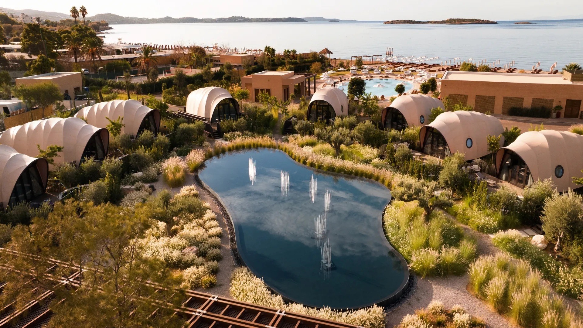 91 Athens Riviera, Voula